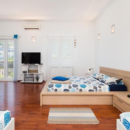 Apartment Bagatin โปดสตรานา ภายนอก รูปภาพ