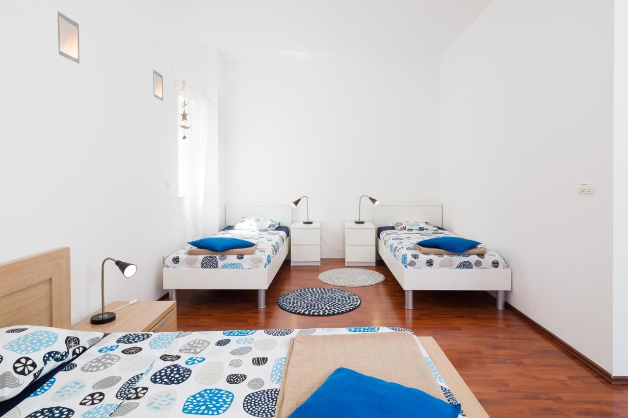 Apartment Bagatin โปดสตรานา ภายนอก รูปภาพ