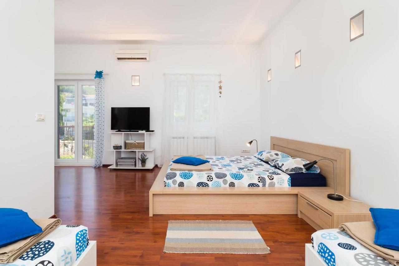 Apartment Bagatin โปดสตรานา ภายนอก รูปภาพ